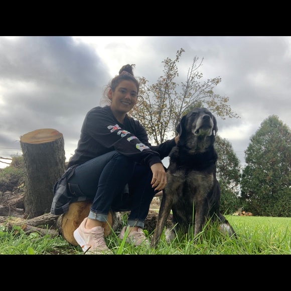 Hey I’m Sierra ! - Picture 2 of 2